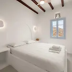 Apartment Blue Serenity Kardhiani