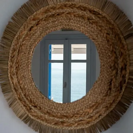 Blue Serenity Apartment Kardhianí